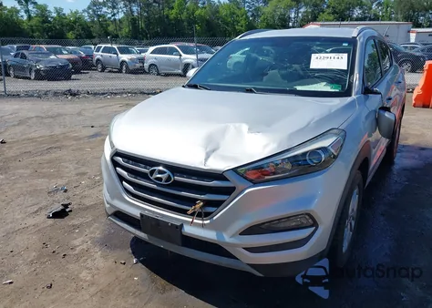 2017 Hyundai Tucson Eco из США, поврежденный, VIN KM8J3CA23HU549415